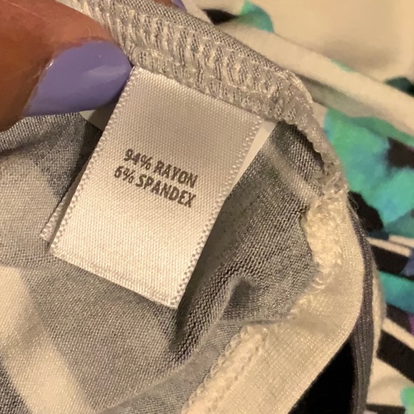 St. John Top - Picture 7 of 7